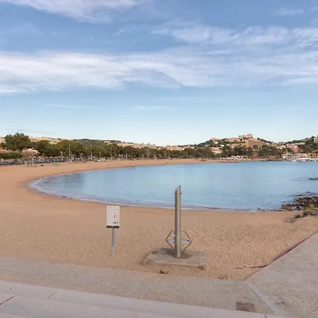 Apartment Hauzify I Apartament Blaucel Sant Feliu de Guixols